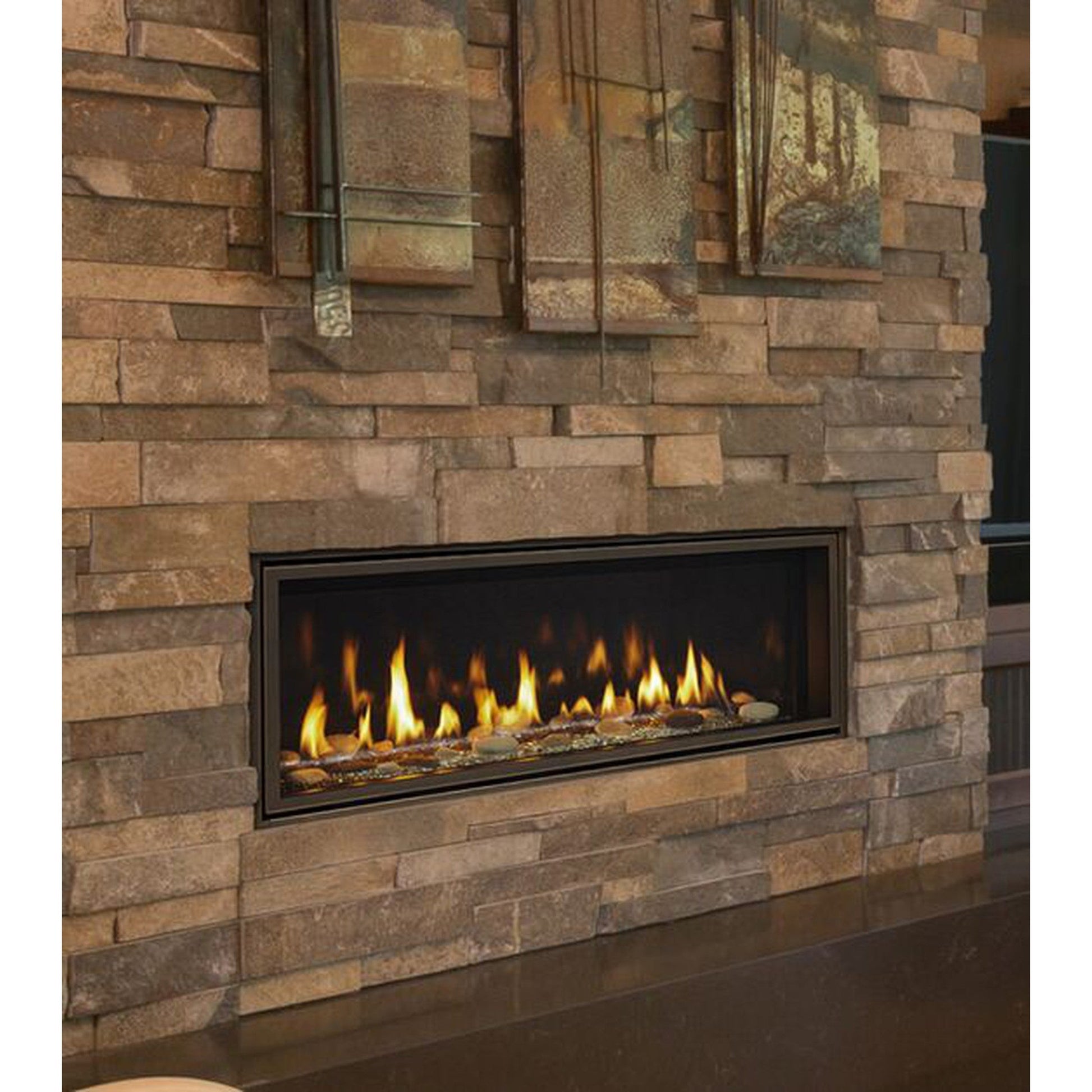 Majestic - Echelon II Linear Direct Vent Gas Fireplace