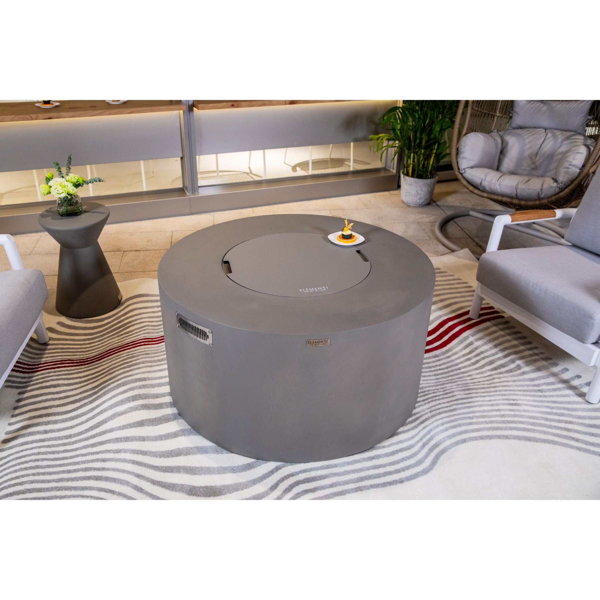 Pacaya 43” Round Fire Table with Hidden Tank - Light Gray