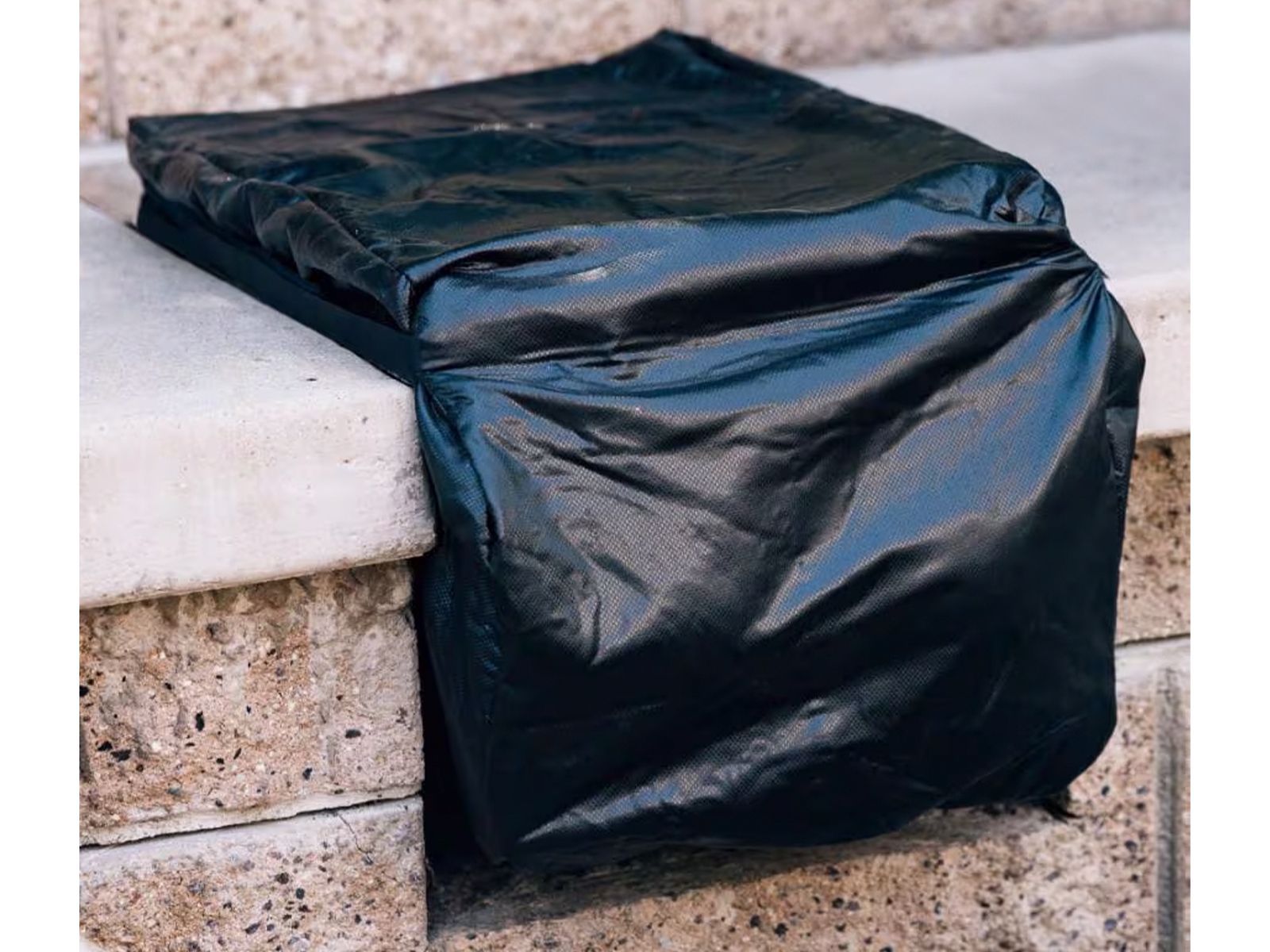 American Made Grills - Deluxe Atlas Double Side Burner Cover