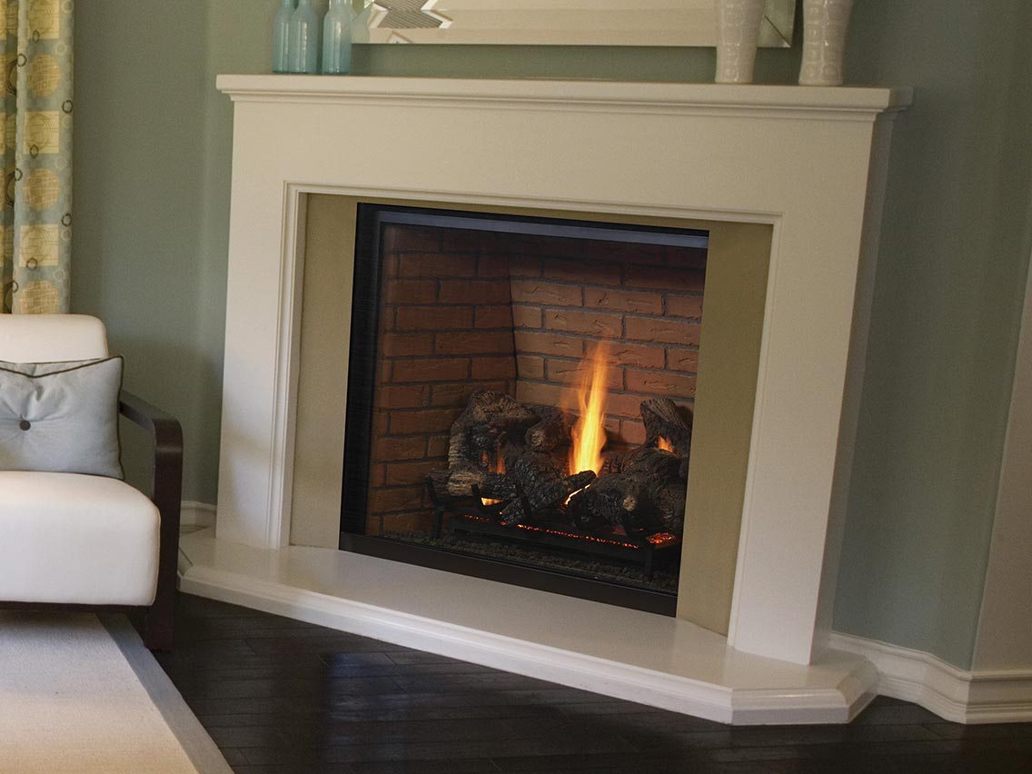 Astria - 45" Montebello DLX Direct-Vent Fireplace