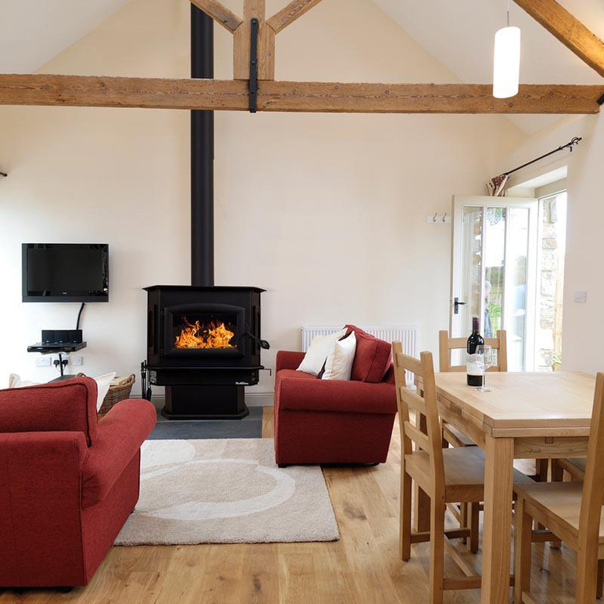 Buck Stove - Bay Series Model 81 Non-Catalytic Wood Burning Stove with Blower