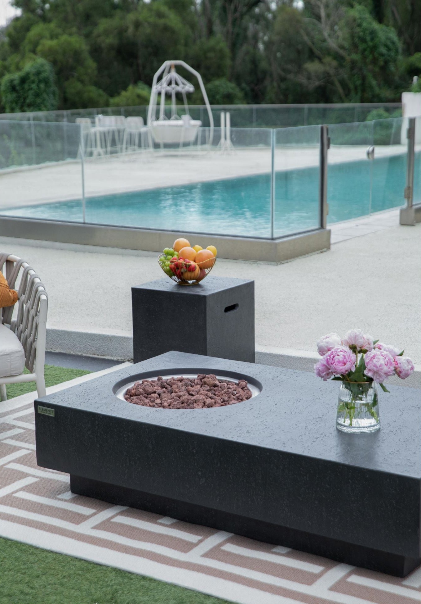 Elementi - Metropolis 56” Concrete Fire Table – Dark Gray