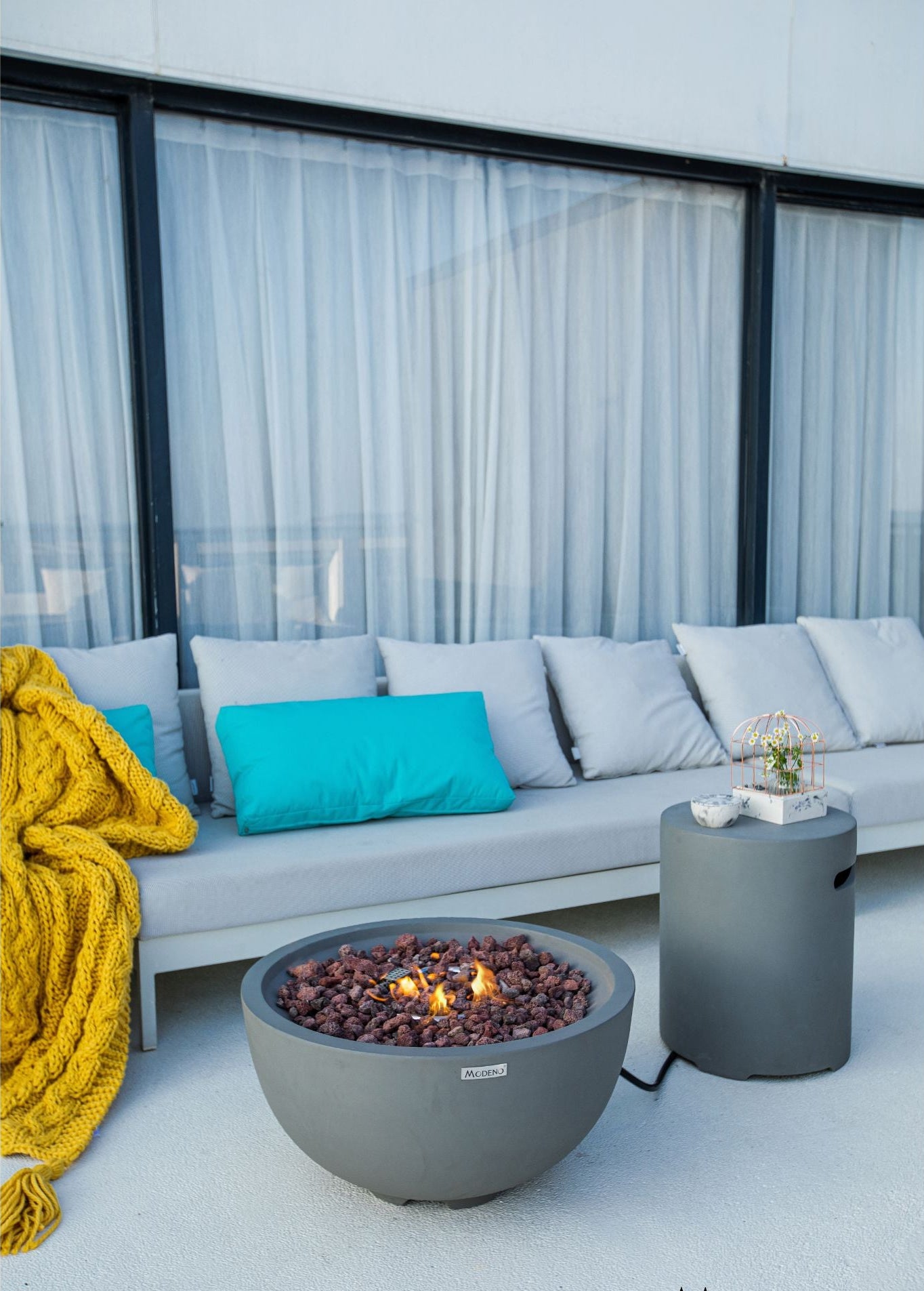 Modeno - Nantucket 27” Concrete Fire Bowl - Light Gray