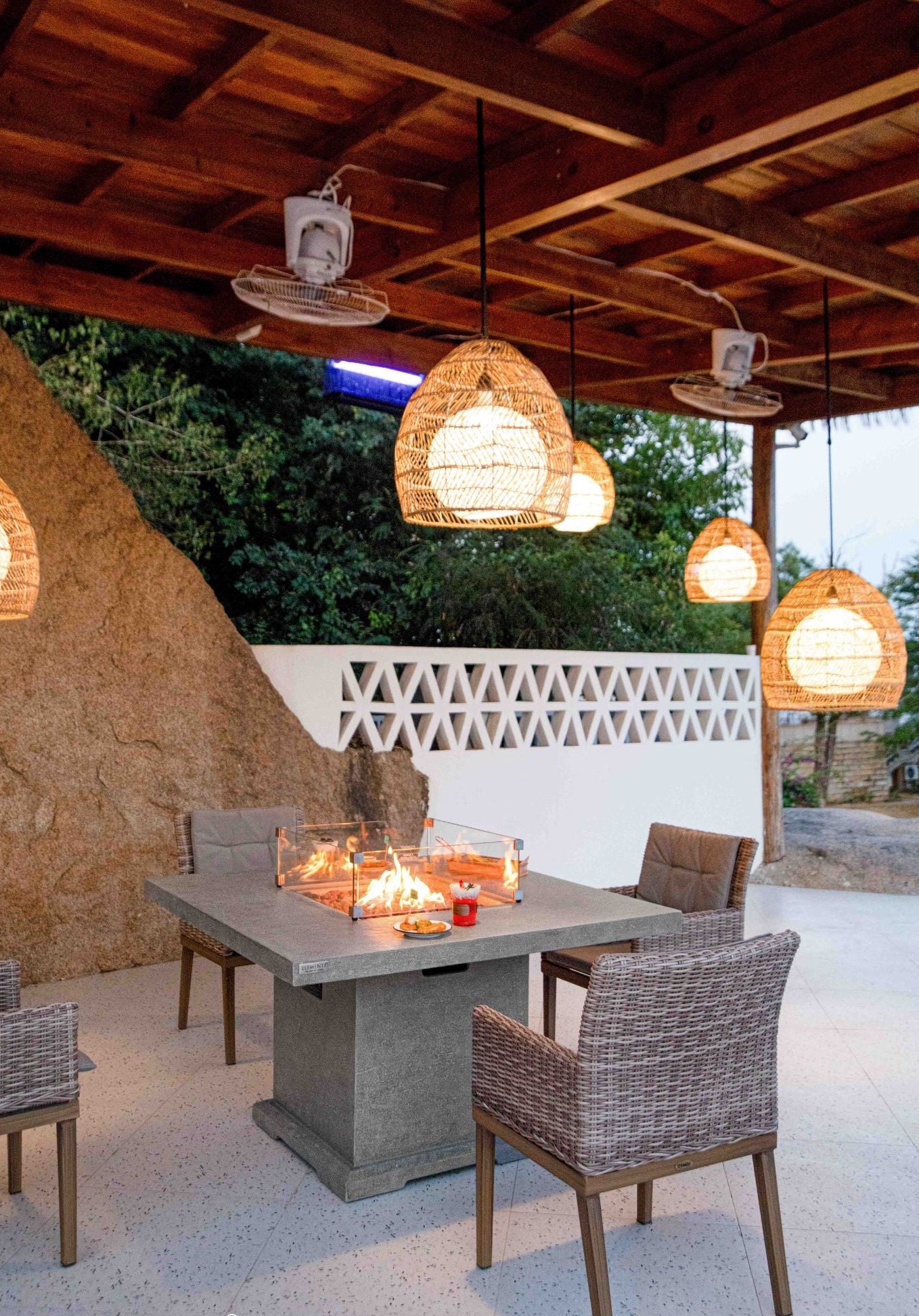 Elementi - Birmingham 48” Concrete Fire/ Dining Table