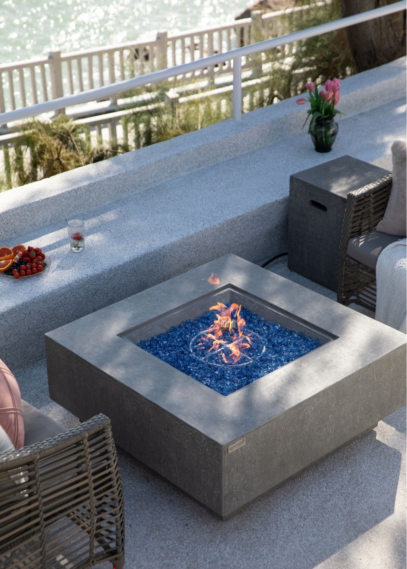 Elementi Plus - Victoria 40” Fire Table - Light Gray